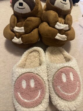 Old Navy Brown and White Sloth Plush Kids  Slippers